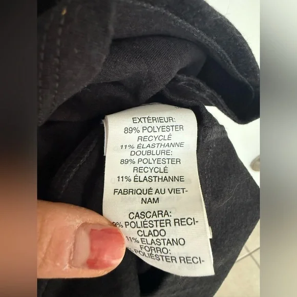 Vuori Halo Essential Dress Heathered Black Sleeveless Tank - Picture 4 of 5